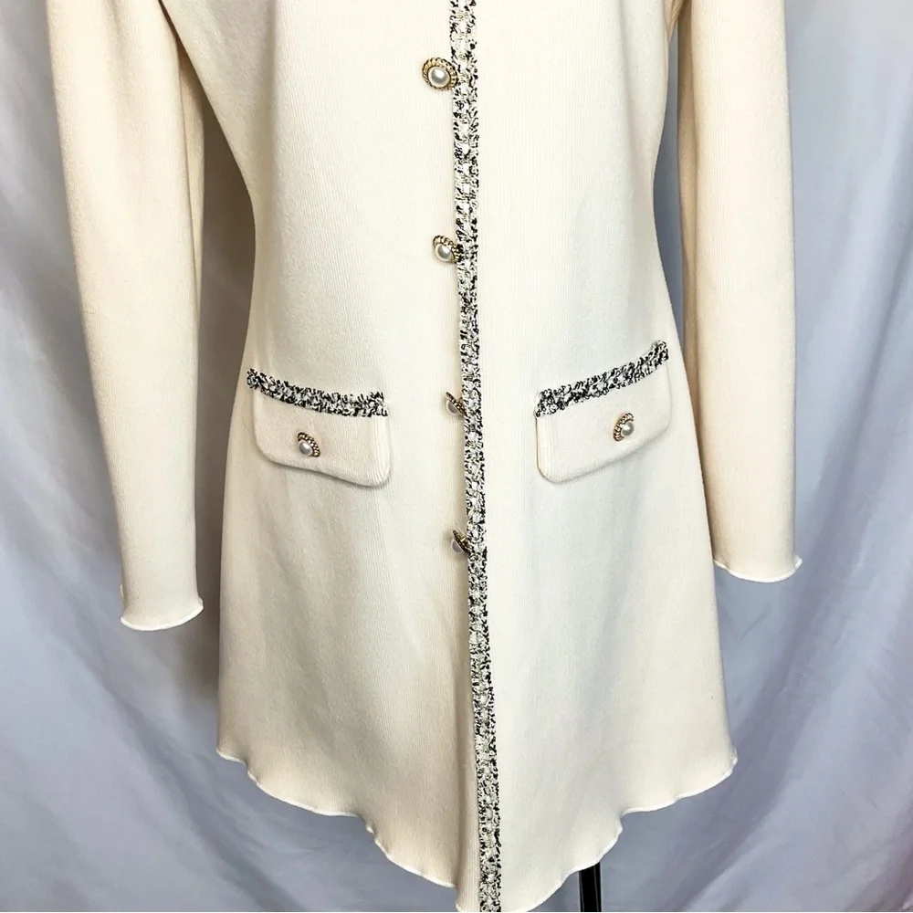 Elegant Cream Dress with Black Bow & pearl details - Picture 4 of 11